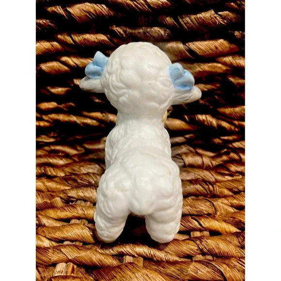 Vintage Enesco White Sheep Lamb Easter egg  Basket Figurine Made In Taiwan EUC! - Picture 2 of 5